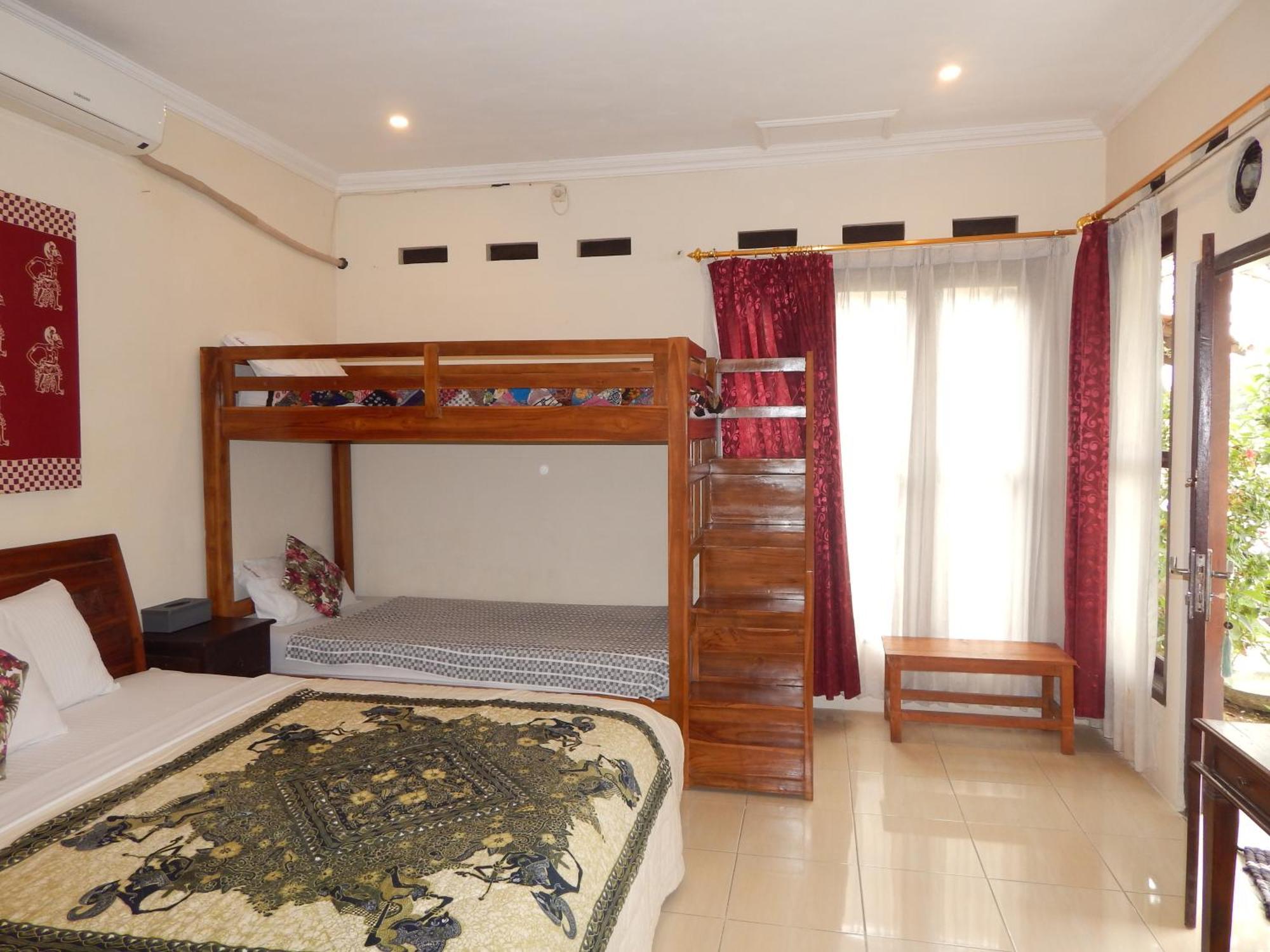 Rosella Cottages - Homestay - Джокьякарта Экстерьер фото